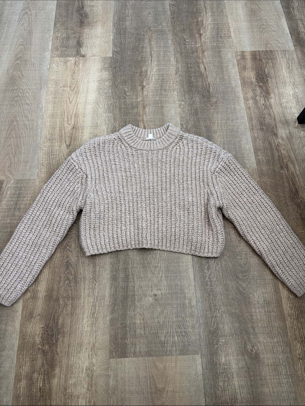 Garage Size XS Chunky Tan Cropped Sweater